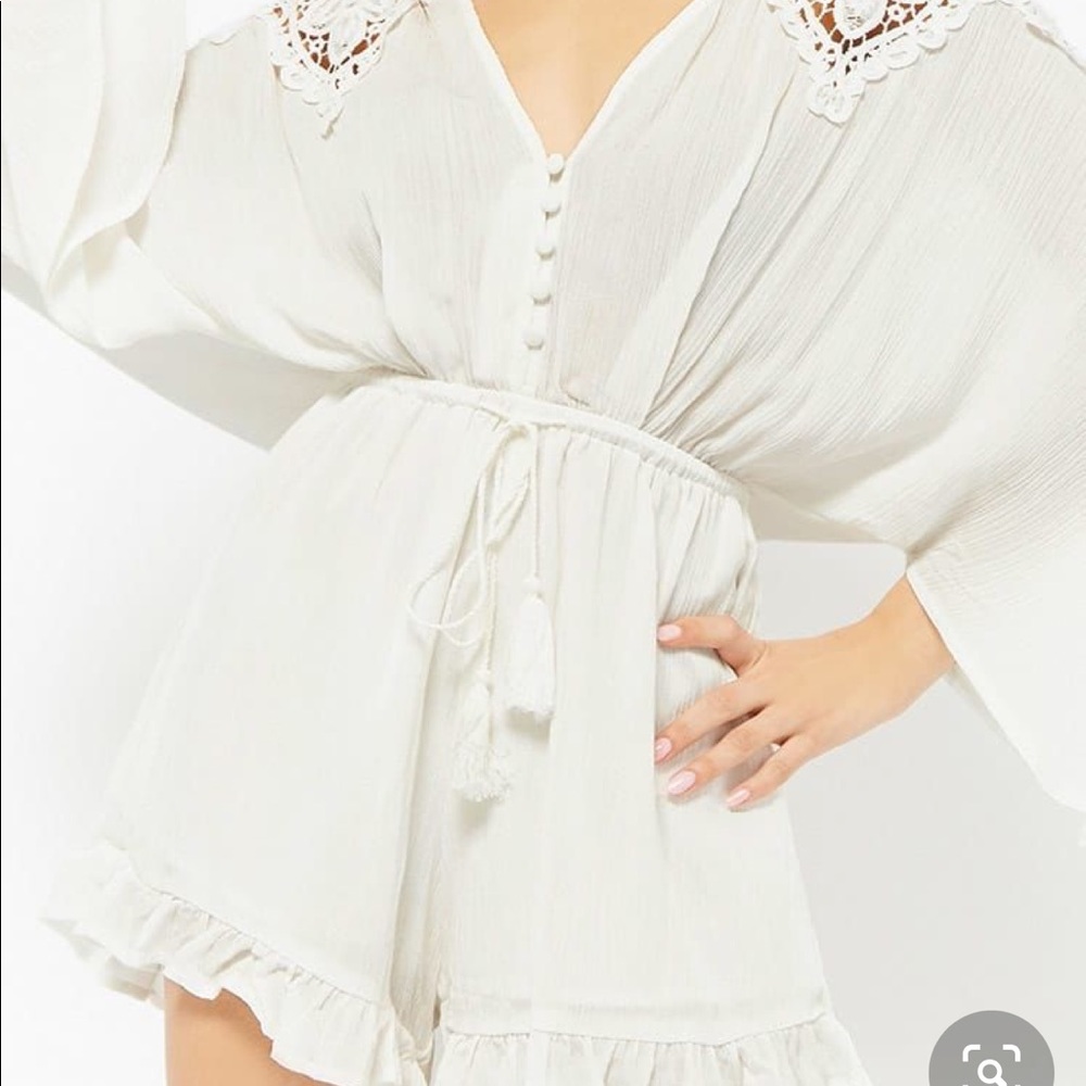 Selfie Leslie Romper size L